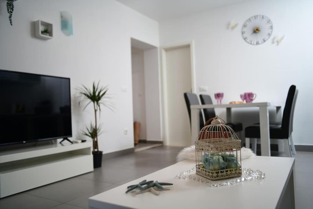 Wave N' Sea Apartment With A Private Pool Dubrovnik Ngoại thất bức ảnh