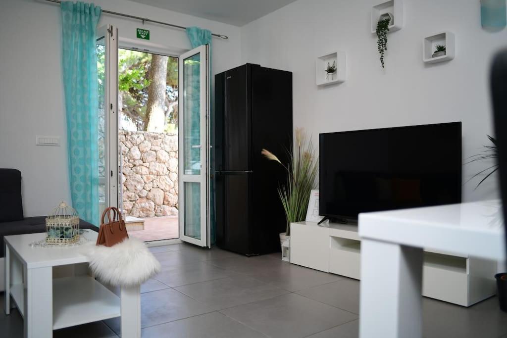 Wave N' Sea Apartment With A Private Pool Dubrovnik Ngoại thất bức ảnh