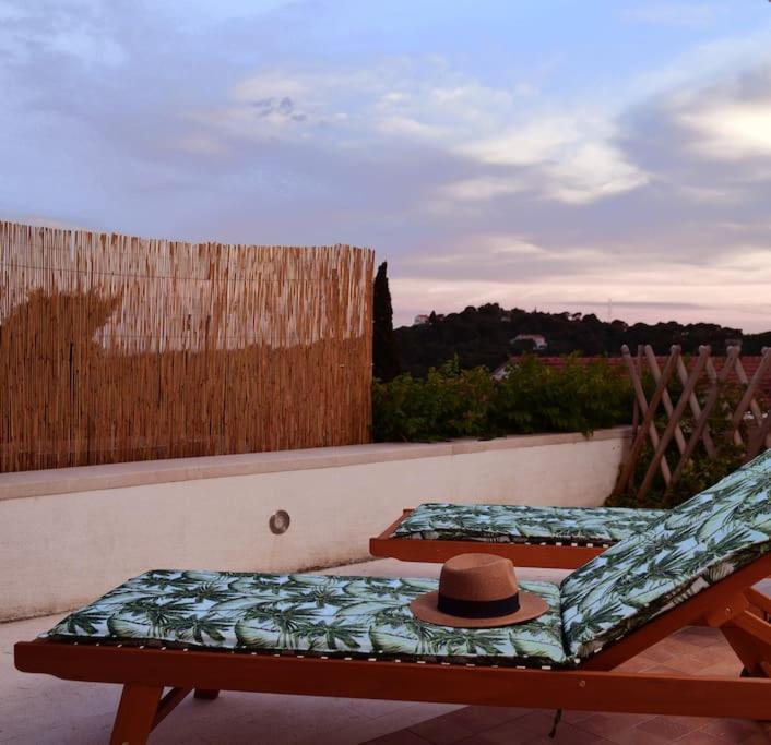 Wave N' Sea Apartment With A Private Pool Dubrovnik Ngoại thất bức ảnh