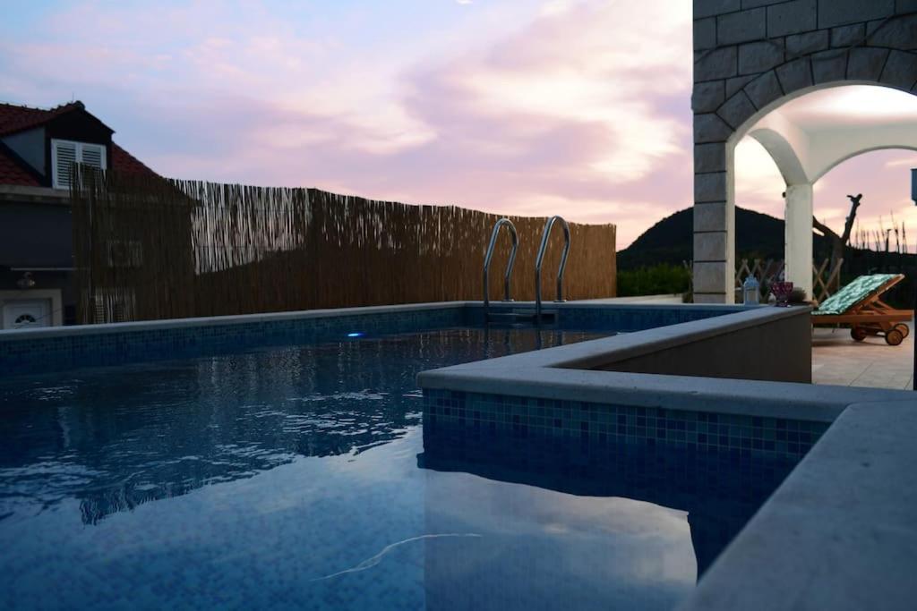 Wave N' Sea Apartment With A Private Pool Dubrovnik Ngoại thất bức ảnh