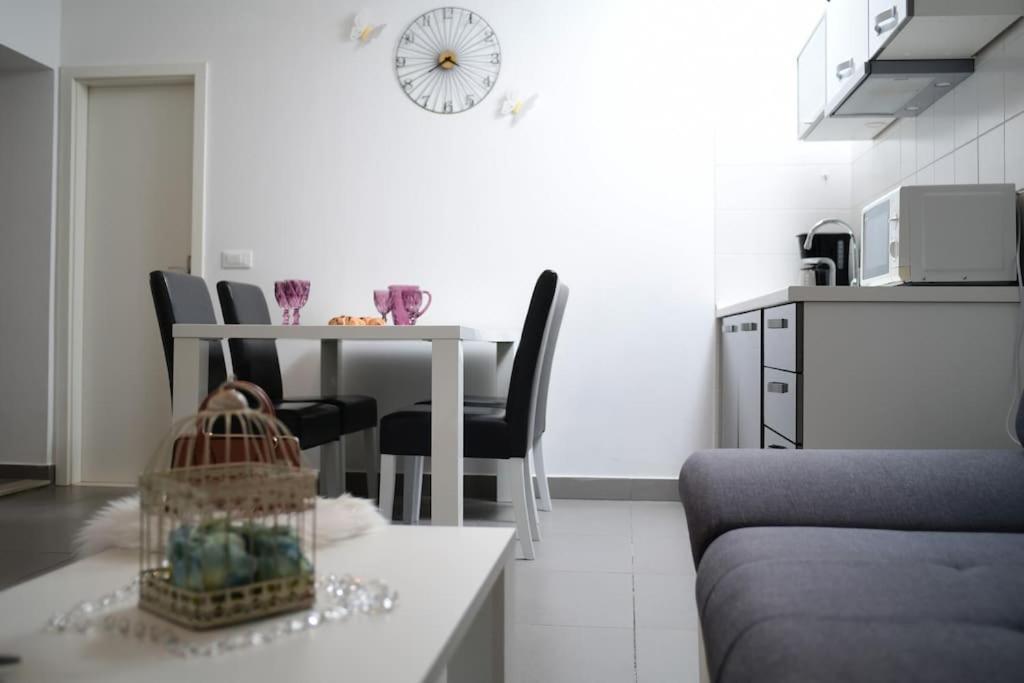 Wave N' Sea Apartment With A Private Pool Dubrovnik Ngoại thất bức ảnh