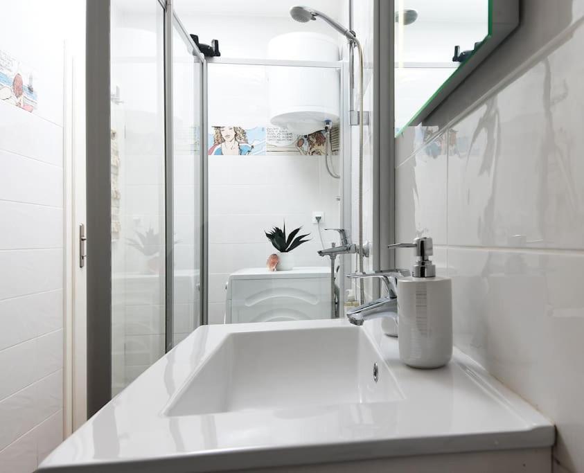 Wave N' Sea Apartment With A Private Pool Dubrovnik Ngoại thất bức ảnh